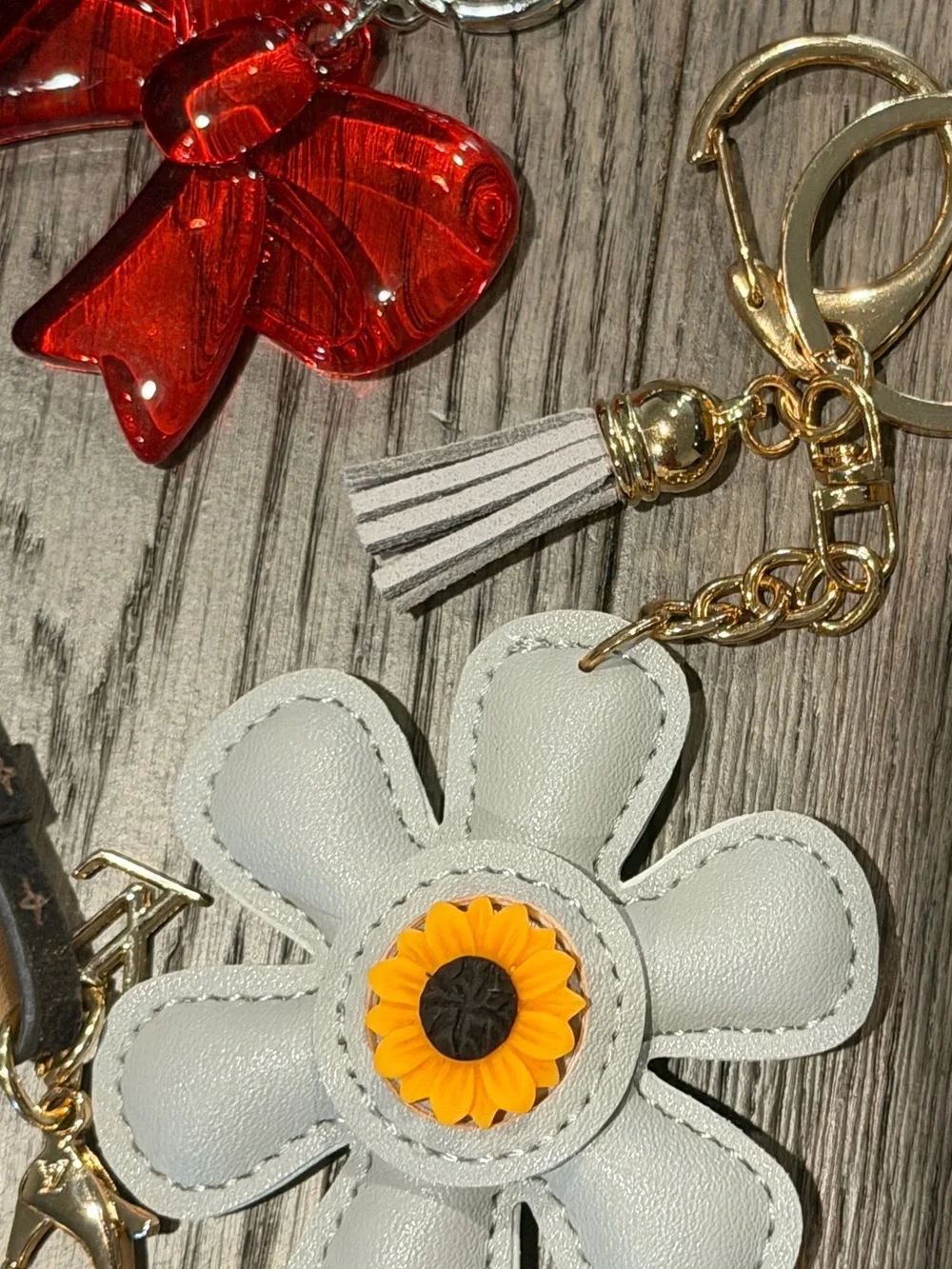 Lot of 6 bag charms